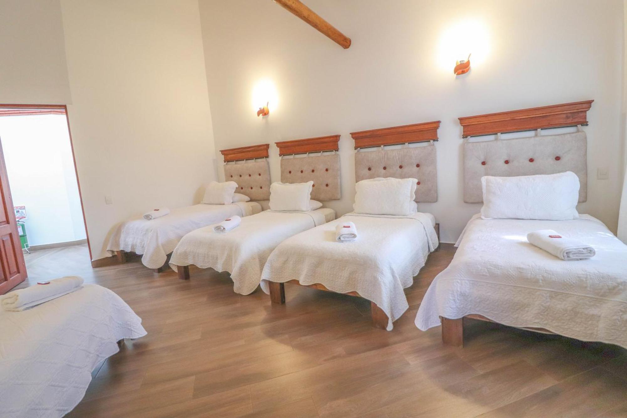 Hotel Las Palmas Вилья-де-Лейва Экстерьер фото