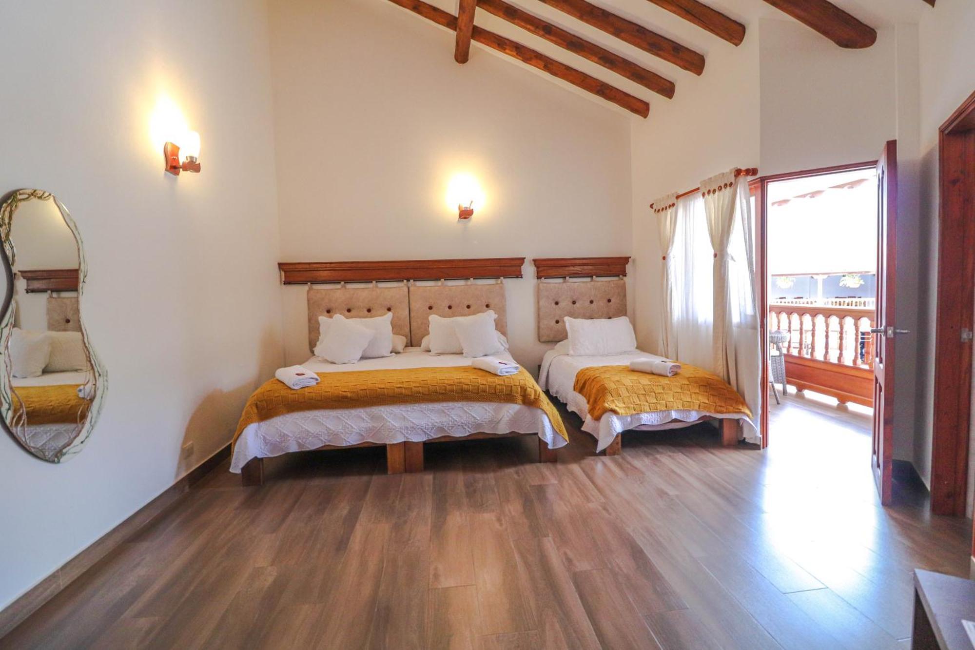 Hotel Las Palmas Вилья-де-Лейва Экстерьер фото