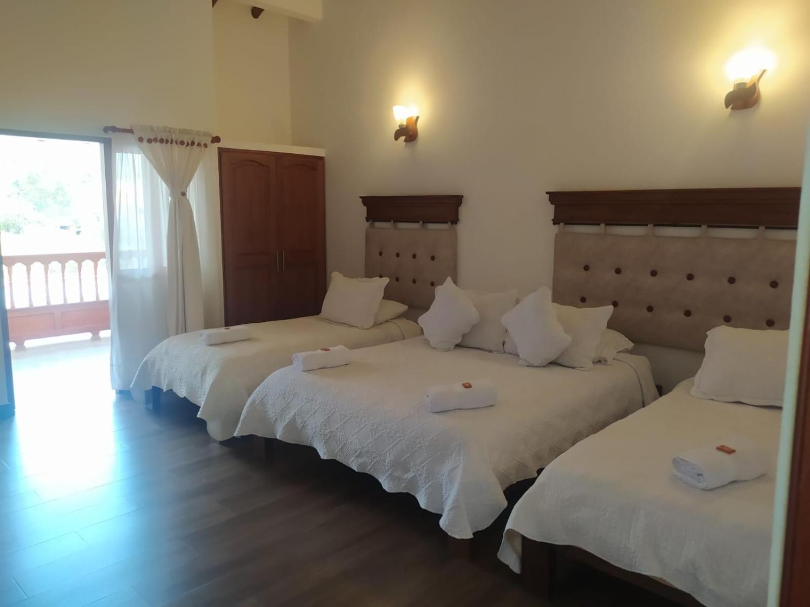 Hotel Las Palmas Вилья-де-Лейва Экстерьер фото