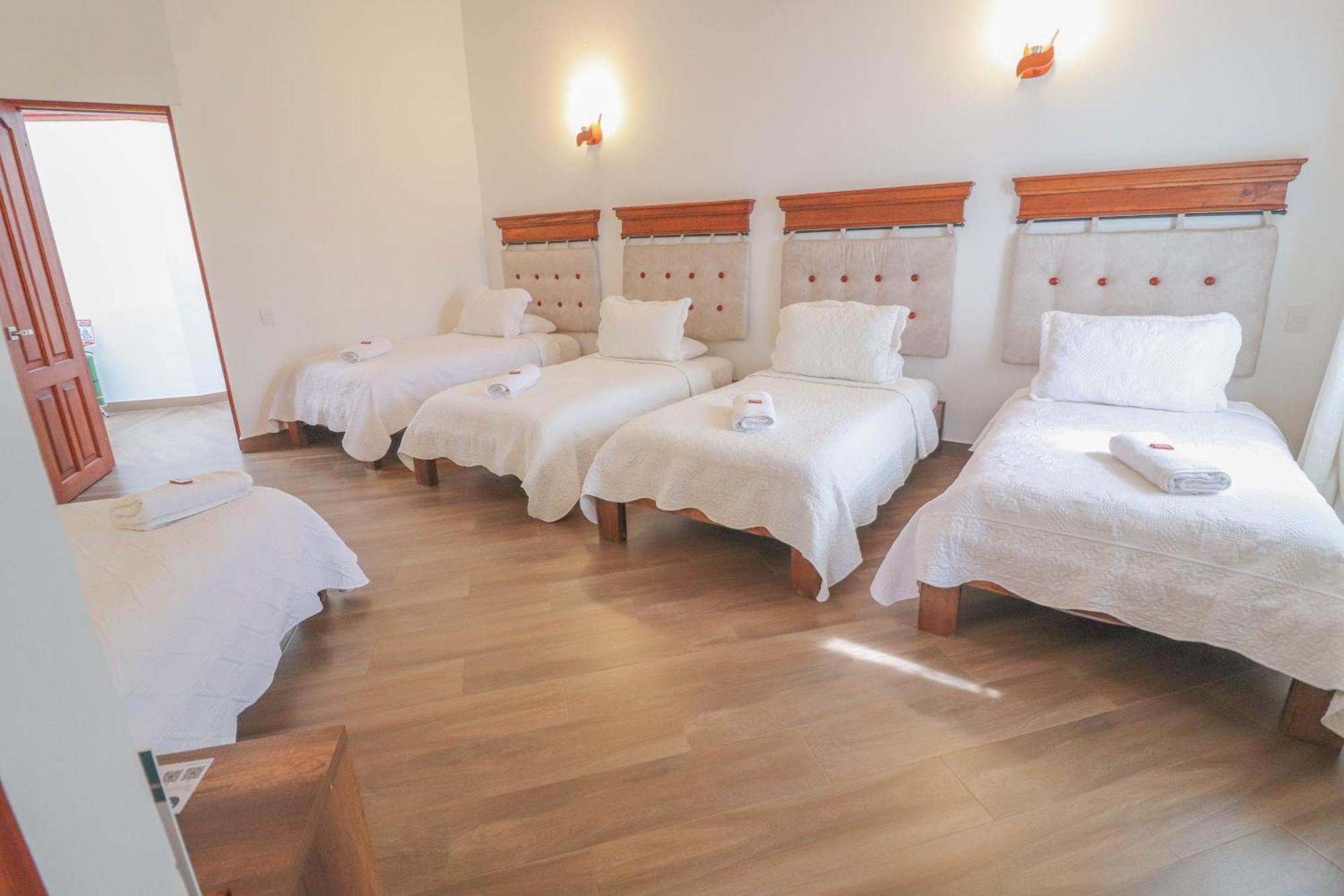 Hotel Las Palmas Вилья-де-Лейва Экстерьер фото