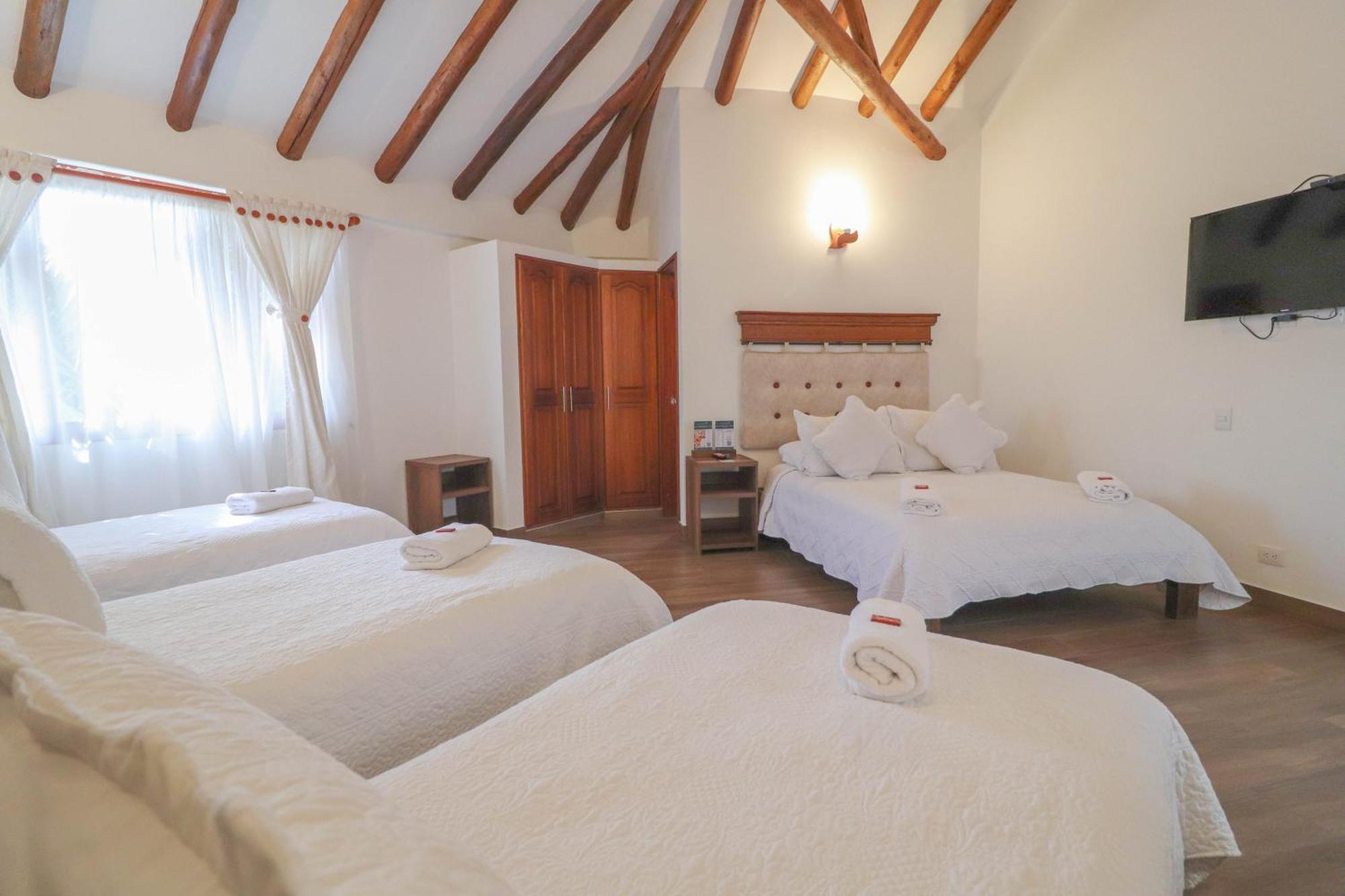 Hotel Las Palmas Вилья-де-Лейва Экстерьер фото