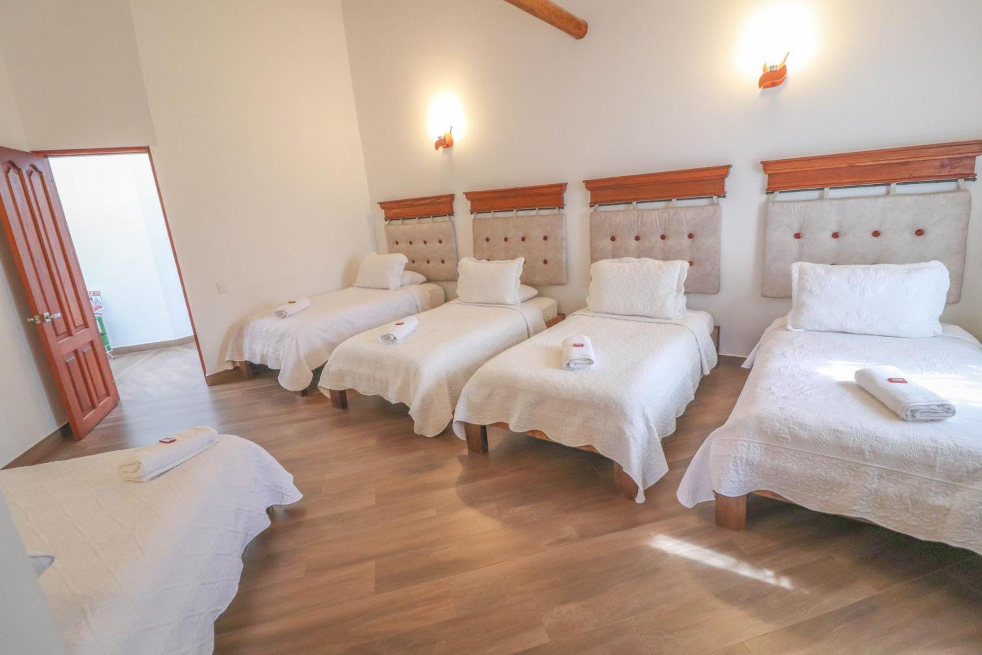 Hotel Las Palmas Вилья-де-Лейва Экстерьер фото